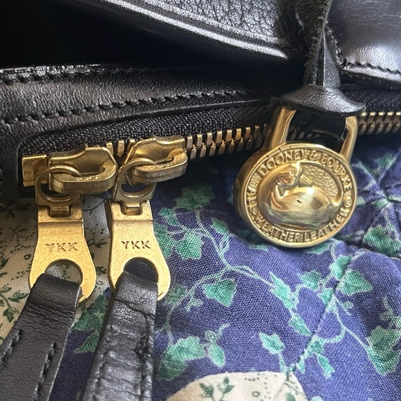 Vintage Dooney & Bourke Black AWL Shoulder Bag - Picture 8 of 15